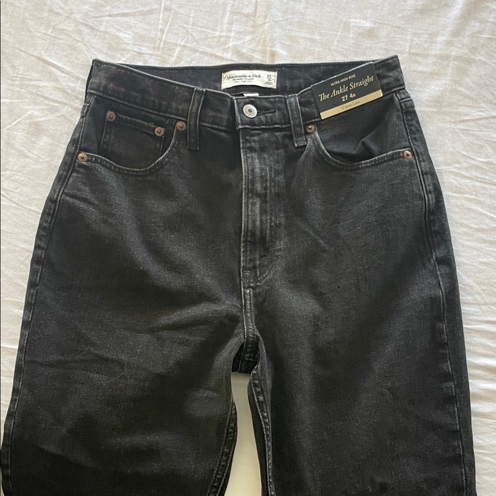 Black Abercrombie Ankle Straight Jeans
